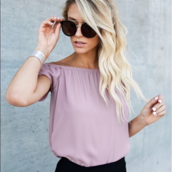 vici Tops - Avia Top dusty rose off shoulder